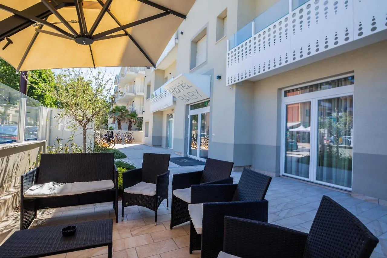Hotel Baby Rimini 4*,  Italie